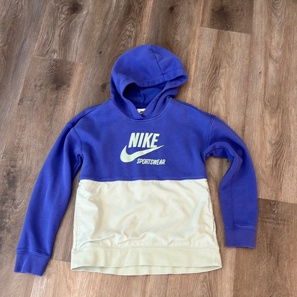 Nike hoodie